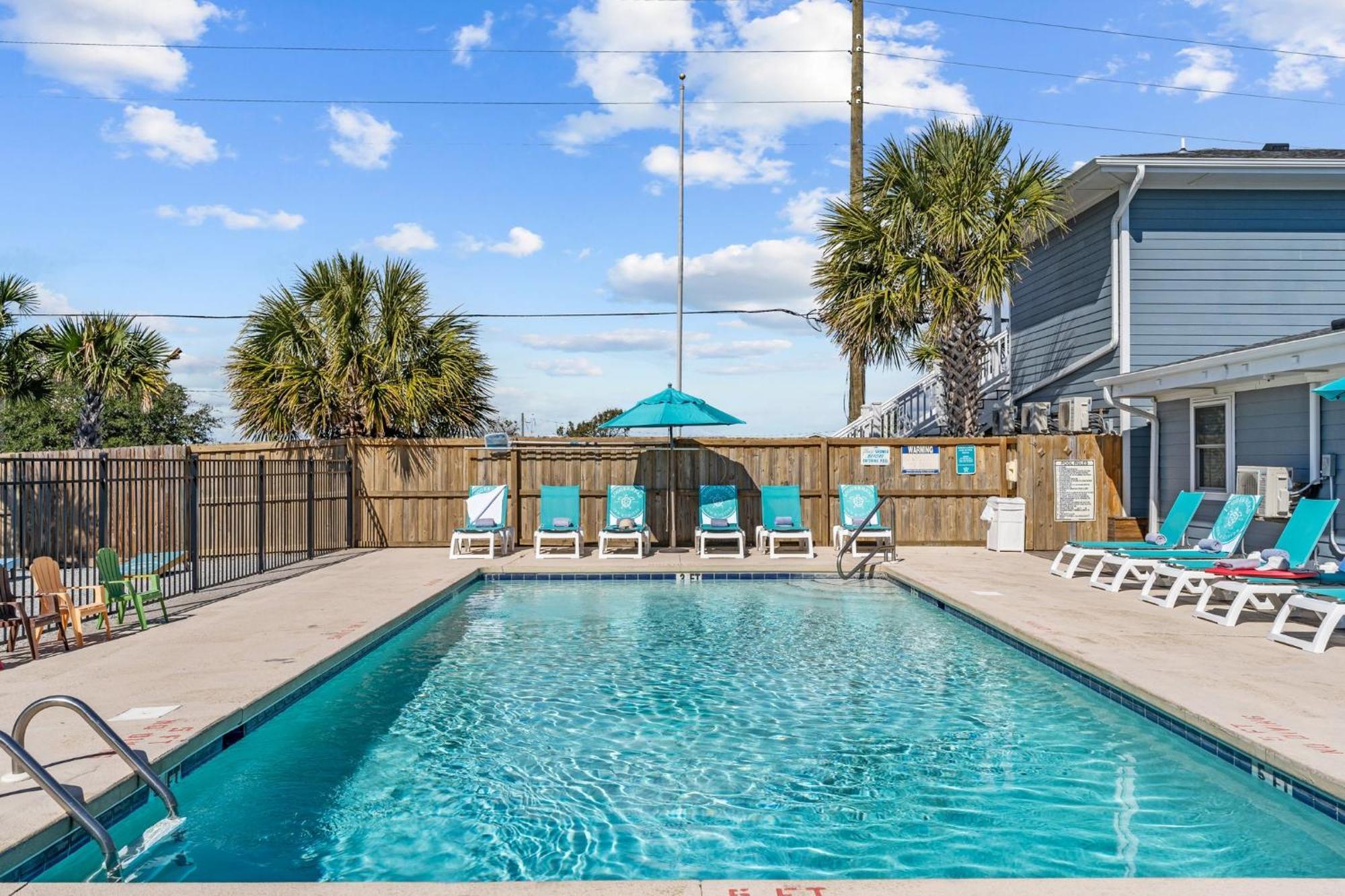 Loggerhead Inn And Suites Surf City Exteriör bild