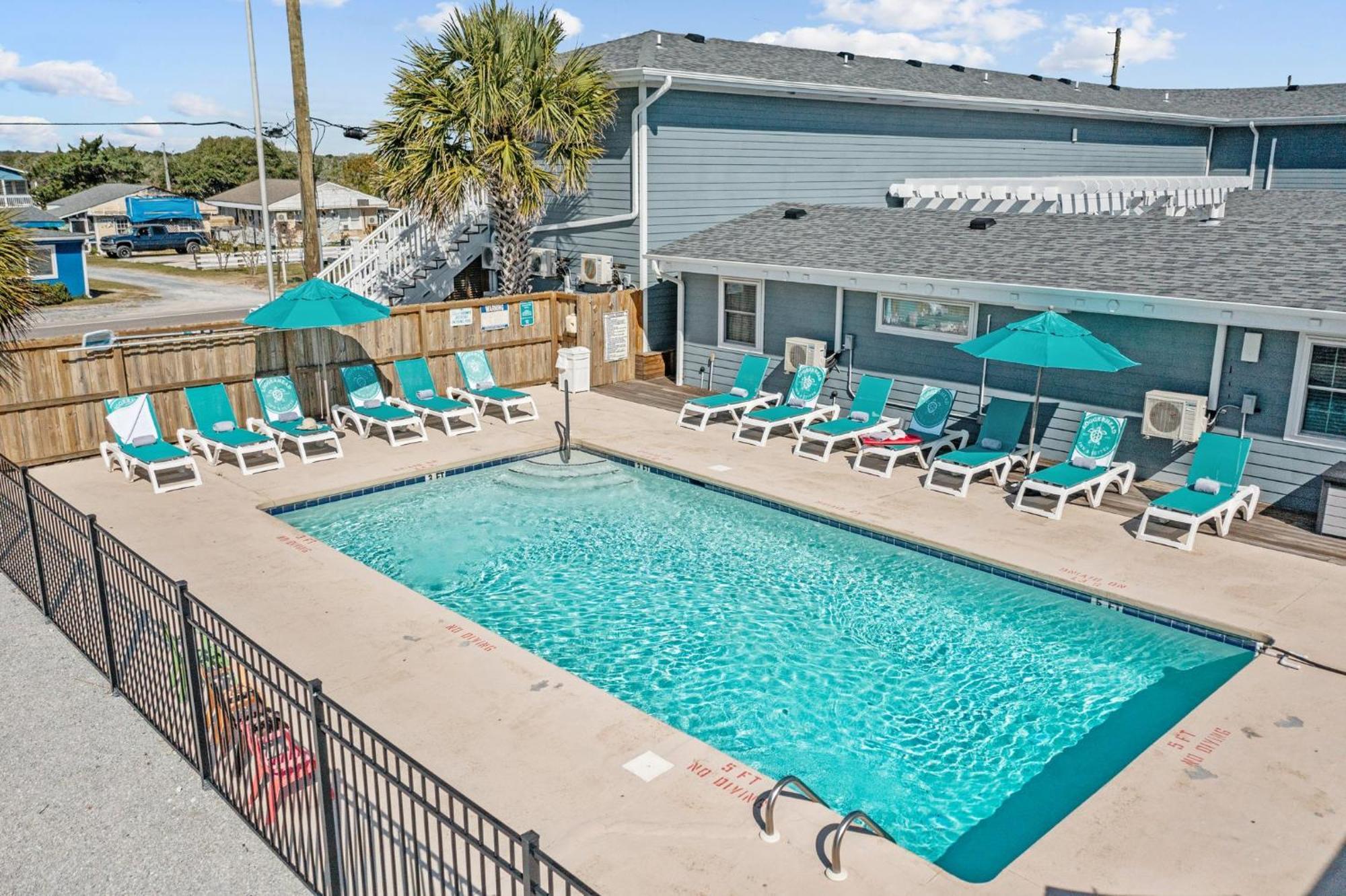 Loggerhead Inn And Suites Surf City Exteriör bild