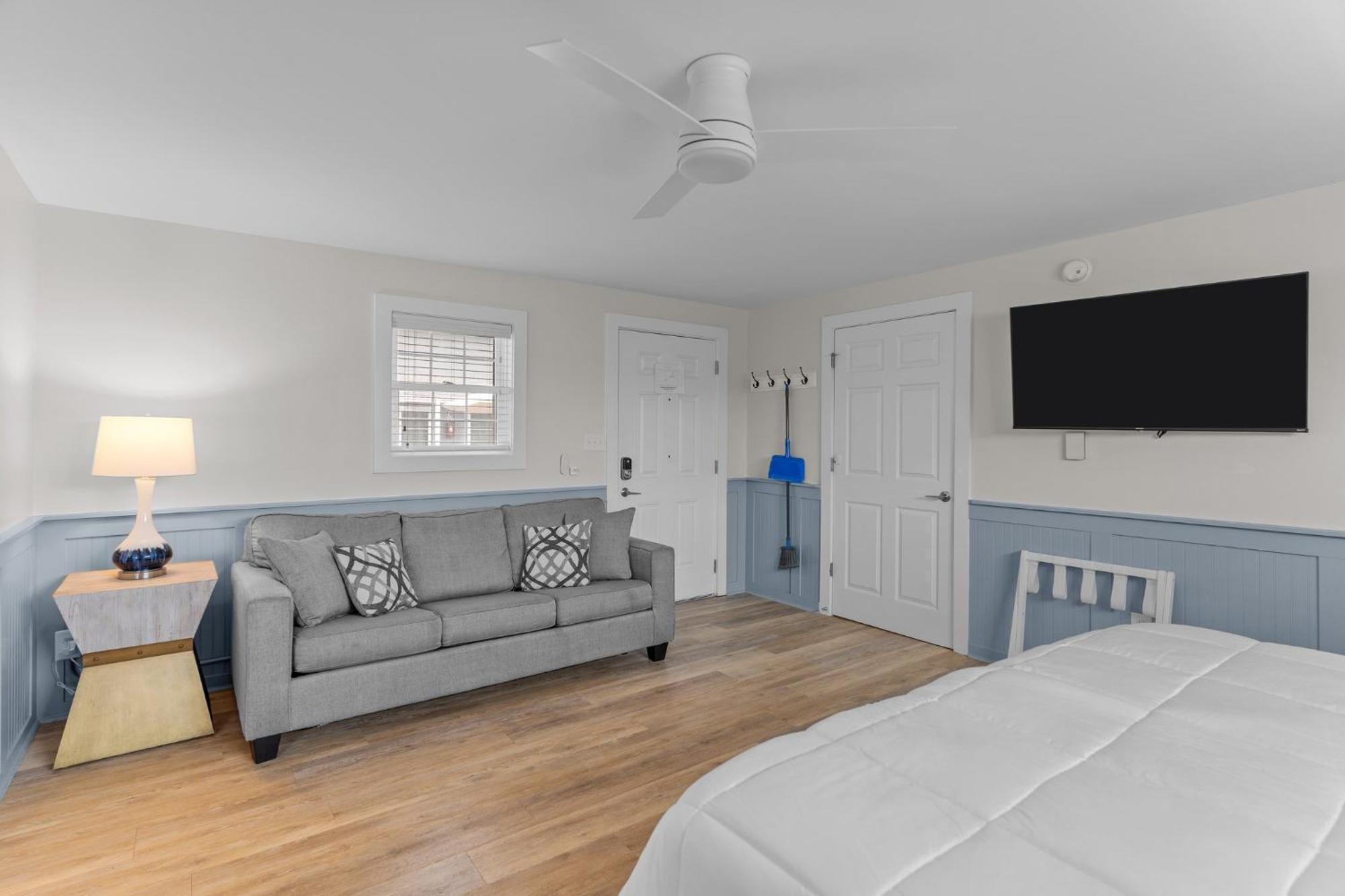 Loggerhead Inn And Suites Surf City Exteriör bild